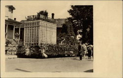 Parade Float Portland, OR Postcard Postcard