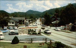 Street Scene - Gatlinburg, Tennessee Postcard Postcard