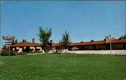 Bronze Lantern Motel Davenport, IA Postcard Postcard