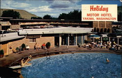 Holiday Motor Hotel Yakima, WA Postcard Postcard