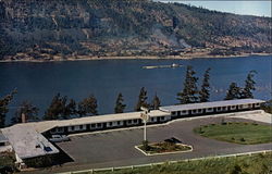 Meredith Gorge Motel Hood River, OR Postcard Postcard