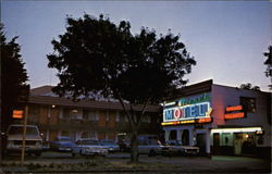 Acienda Motel Sacramento, CA Postcard Postcard