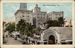 Hotel Urmey Miami, FL Postcard Postcard