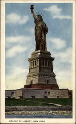 Statue of Liberty, New York Postcard Postcard