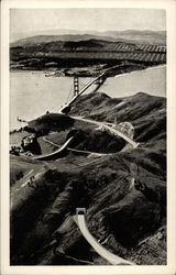 Golden Gate Bridge Postcard