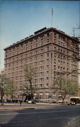 Roger Smith Hotel Postcard