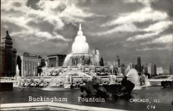 Buckingham Fountain Postcard