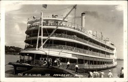 Steamer 'President' on the Mississippi River Postcard