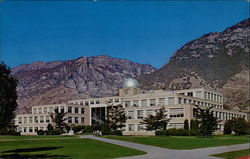 Carl F. Eyring Physical Science Center, Brigham Young University Provo, UT Postcard Postcard