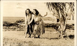 Two Hawaiian hula dancers Postcard Postcard