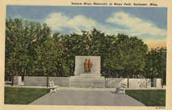 Doctors mayo Memorial, Mayo Park Rochester, MN Postcard Postcard