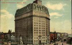 Hotel Pontchartrain Postcard