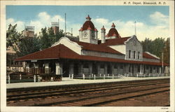 N.P. Depot, Bismark, N.D Bismarck, ND Postcard Postcard