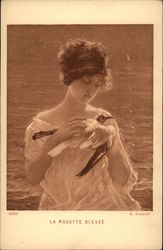 La Mouette Blesse Art Postcard Postcard