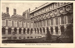 Fountain Court, Hampton Court Palace Postcard