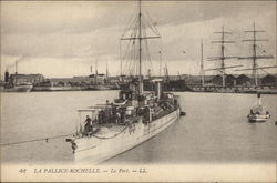 Le Port Postcard