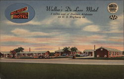 Walker's De Luxe Motel Postcard