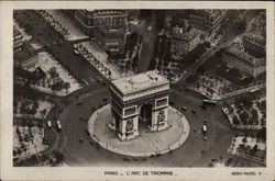 L'Arc de Triomphe Postcard