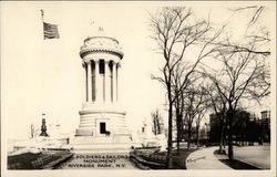 Soldiers & Sailors Monument in Riverside Park Postcard