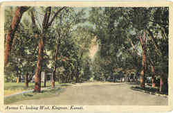 Avenue C. Looking West Kingman, KS Postcard Postcard