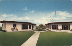 Waverly Court Apartments Postcard