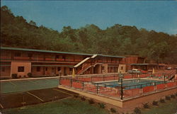 Quality Courts - Green Acres Motel Postcard