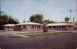 Sun Tan Motel Postcard