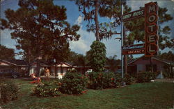 Gray Moss Hotel Postcard