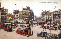 Picadilly Circus London, England Postcard Postcard