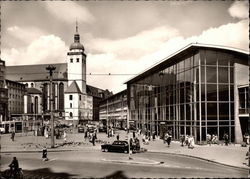 Köln - Bahnhofsvorplatz Cologne, Germany Postcard Postcard