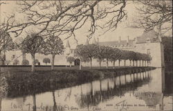 Le Chateau de Bien Assis Postcard