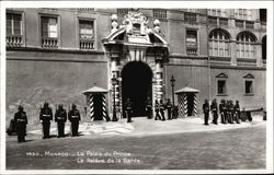 Le Palais du Prince - La Releve de la Garde Postcard