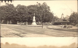 Town Center - Railroad Station, Monument Postcard