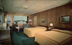 Capt. Thomson's Motor Lodge Postcard