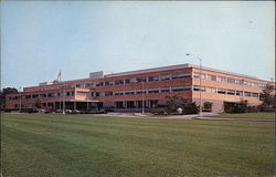 Medical Research Laboratories, Chas. Pfizer & Co., Inc Groton, CT Postcard Postcard