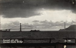 Sunset o'er the Golden Gate Bridge San Francisco, CA Postcard Postcard