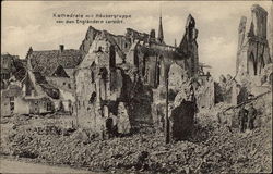 Kathedrale mit Hausergruppe von den Englandern zerstort Germany Postcard Postcard