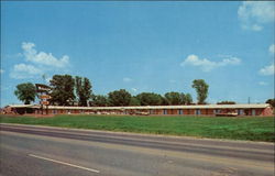 McKenzie Motor Inn Postcard