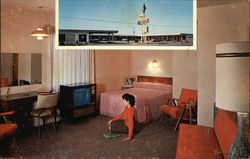 The New Town House Motel Crescent City, CA Postcard Postcard