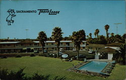 View of TraveLodge & Pool Postcard