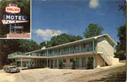 Rowland Motel, 915 West Main St. at Sunshine On Highway 76, West Postcard