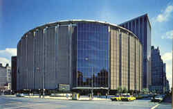 Madison Square Garden Center, Pennsylvania Plaza New York City, NY Postcard Postcard