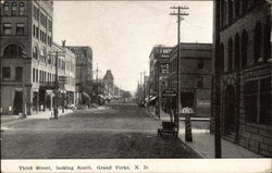 Third Street, looking South Postcard