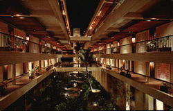 Interior Courtyard, Mauna Kea Beach Hotel Postcard