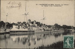 Rochefort-sur-Mer - Arsenal - Le "Protet" Le "Stylet" et la "Couleuvrine" Postcard