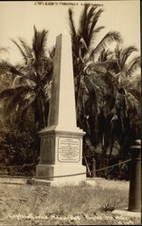 Capt. Cook's Monument Postcard