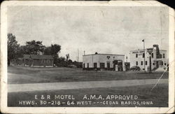 E&R Motel Cedar Rapids, IA Postcard Postcard