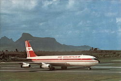 Air Mauritius - Boeing 707 Postcard