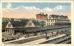 Union Station, Gresham Hotel in Distance Postcard