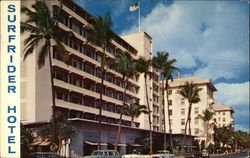 Famous Surfrider & Moana Hotel with a Beautiful Viewl of Majestic Diamond Head Postcard